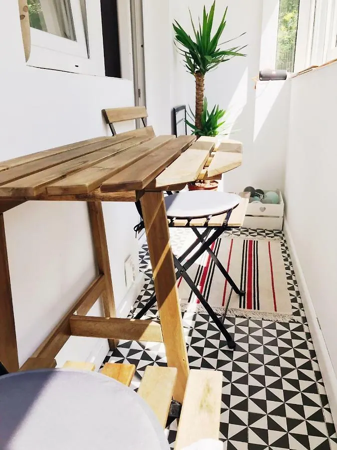 Lola'S Apartament Close To City Center Boekarest Appartement